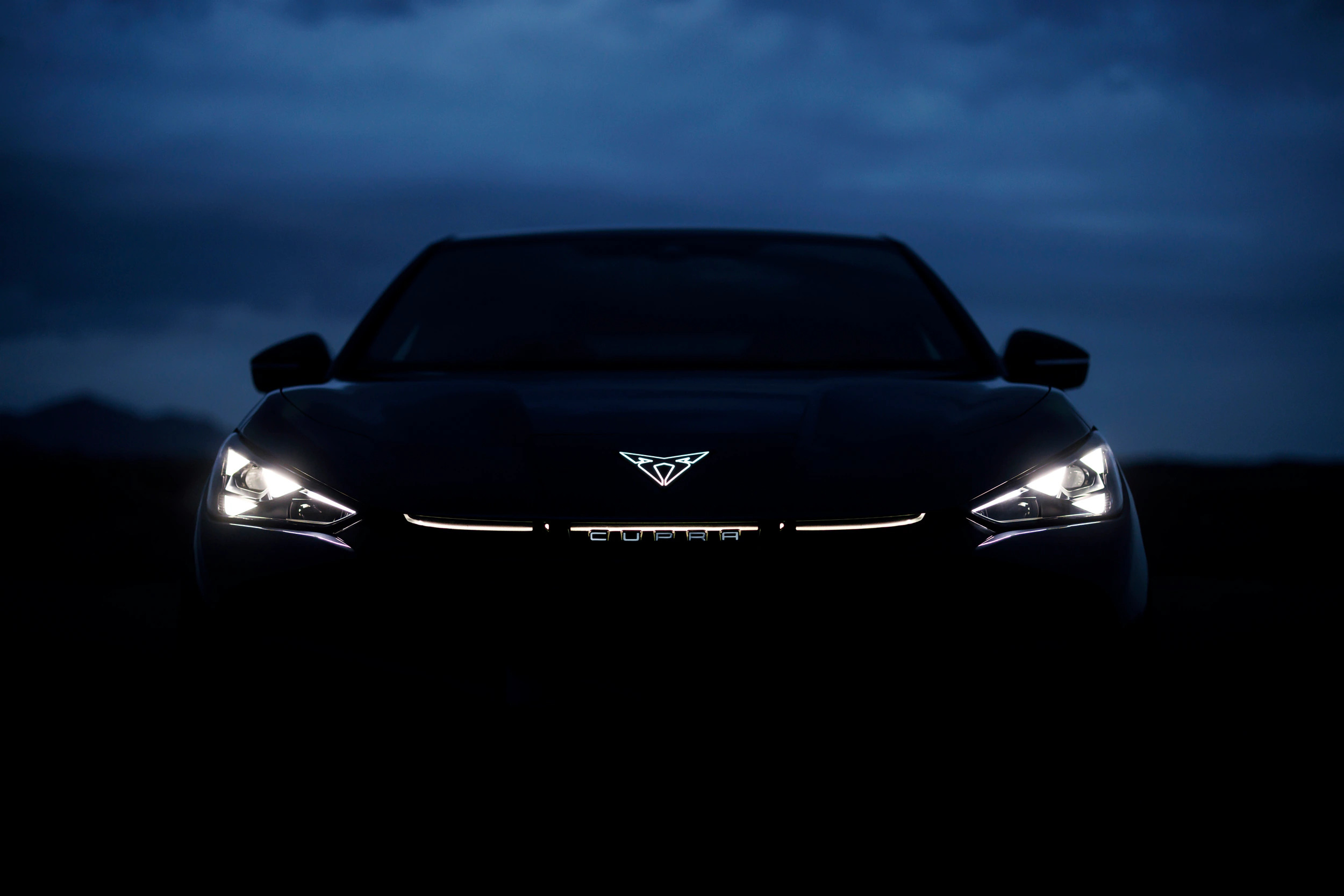 cupra-tavascan-front