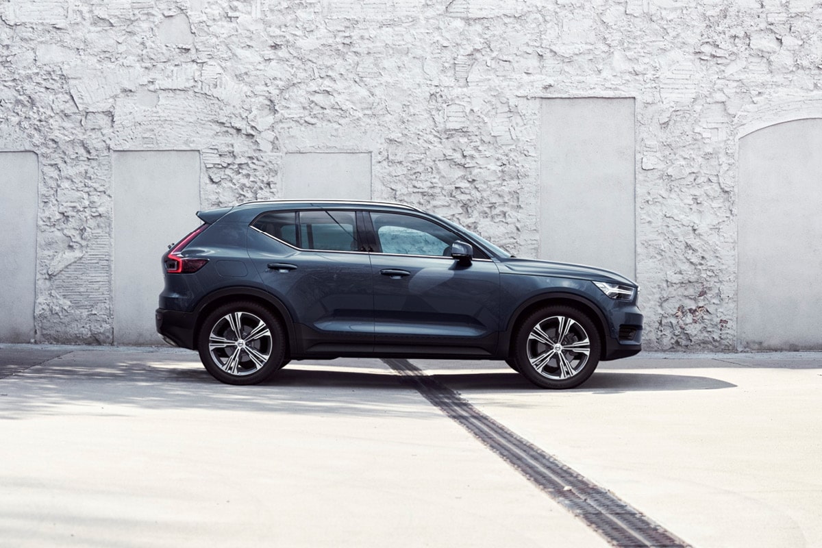 aussenlich jeep avenger